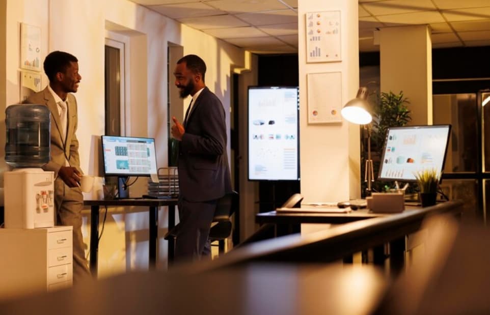 HYRAX corporate technology workspace